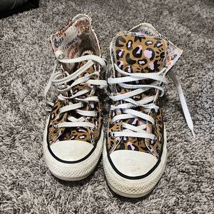 Converse High-Top leopard Sneakers